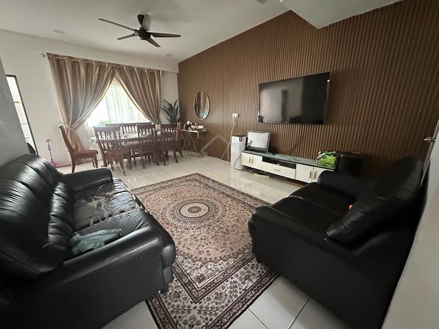 Double Storey Corner , Depo Petra Jaya , Kuching 1