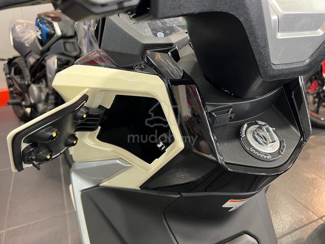 Carousel Image