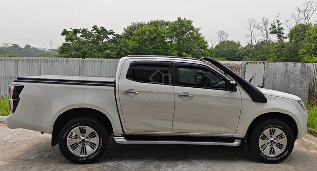 2022 Isuzu D-MAX 1.9 PREMIUM 4x4 (A) - 5