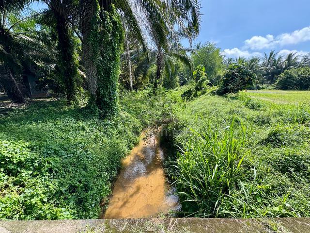 TEPI ANAK SUNGAI 1.04 Ekar Tanah Kampung Kemengkang Jasin Melaka 1