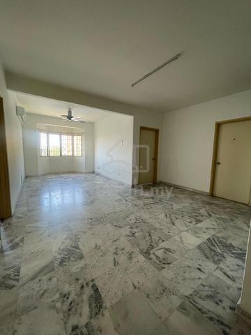 Desa Aman Puri Apartment 1