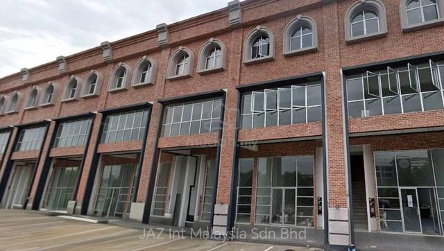 3 Storey Shop Office for SALE in Kemaris Avenue, Rawang 1