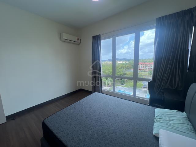 master room in sri utama condominum 1