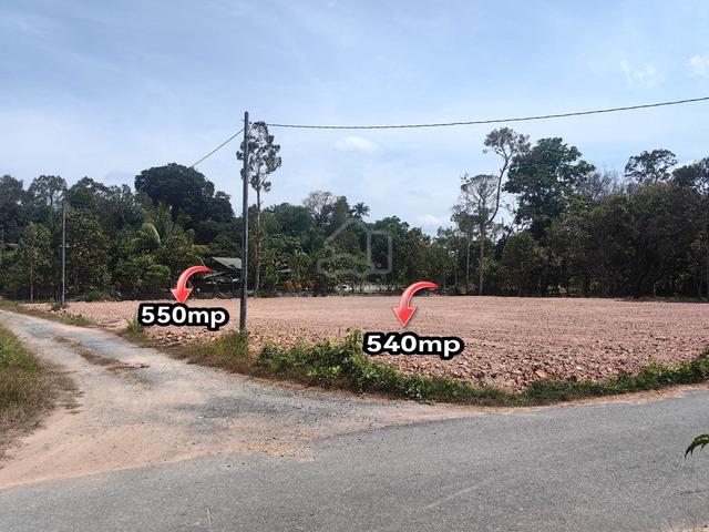 Tanah LOT BANGLO GRED A SIAP TAMBUN KG PADANG UJIB MANIR K.TRG 1