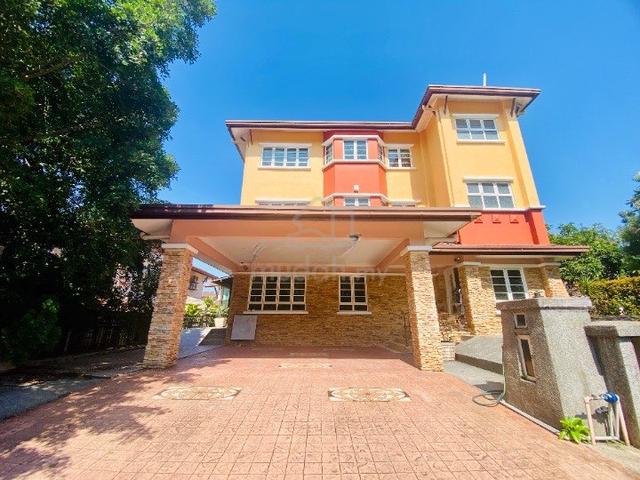 GATED & GUARDED 💥 2.5 Sty Bungalow Kemensah Heights Ampang Melawati 1