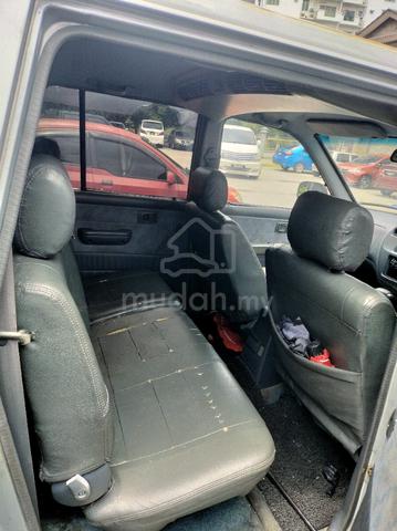 2001 Toyota UNSER 1.8 GLI FACELIFT (A) - 3