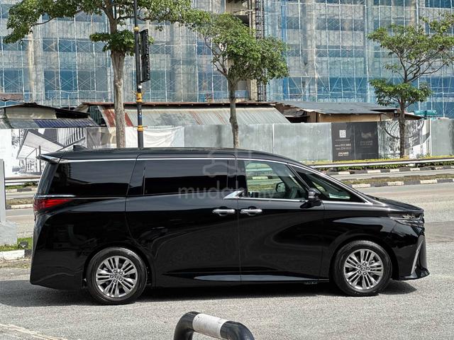 S/STEP MOONROOF DIM 2025 Toyota ALPHARD 2.5 Z - 3