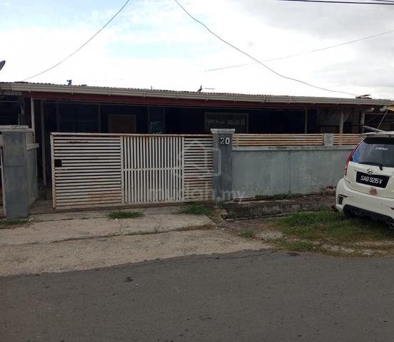 Terres house at strategic location for Rent.  1