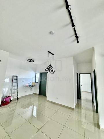 Parkland Residence @ Kajang 2 1