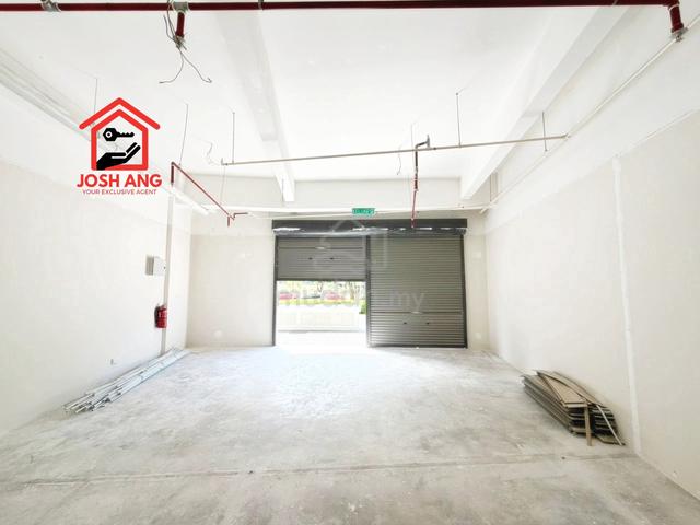 The Zen Ground Floor Shop Lot near to FTZ Factories & Queensbay Mall 1