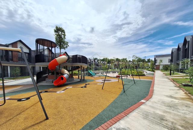 DIRECT OWNER FREEHOLD Elmina East Ilham Residence Shah Alam Terrace 4