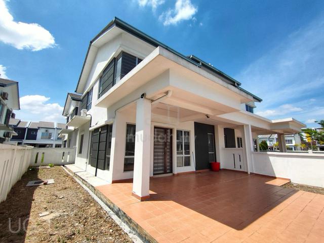 Double Storey, Semi-D, Taman Saga, NSK Jalan Sungai Jati, Klang 1