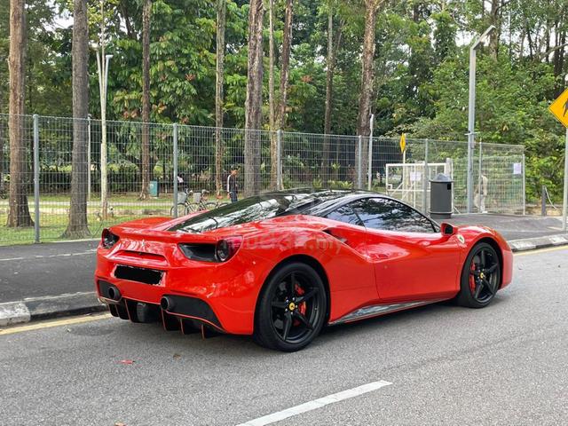 2017 FERRARI 488 GTB 3.9 FULL Options Carbon Pack - 5