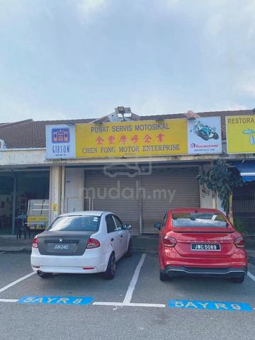 Bukit Indah / Single Storey Shoplot / 1200sqft / near 99 mart 1