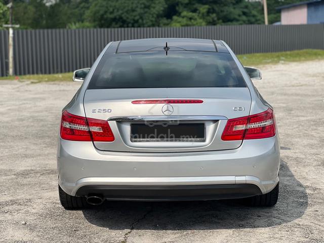 Mercedes Benz E250 CGI BLUEEFCY COUPE ORI AMG LOCA - 5