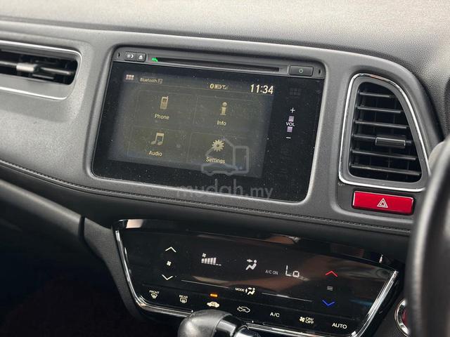 2016 Honda HR-V 1.8 V SPEC (FREE WARRANTY 3 YEAR) - 4