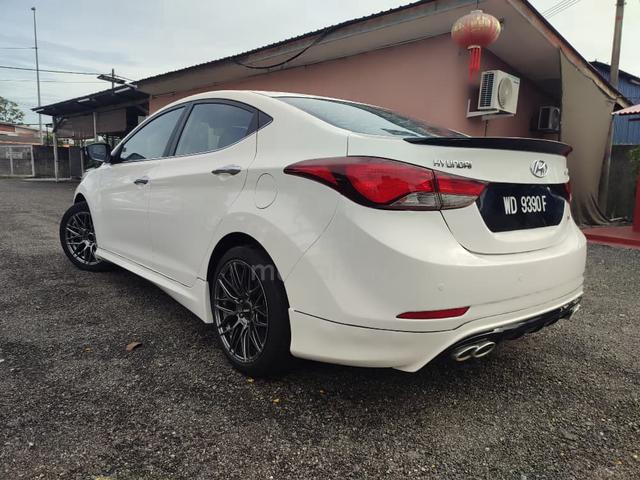 2015 Hyundai ELANTRA 1.8 PREMIUM FACELIFT (A) - 4