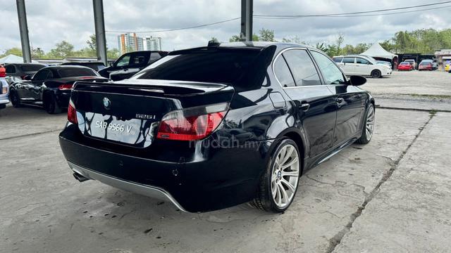 BMW 525i 2.5 (A) 2003 SAB 9566 V - 4
