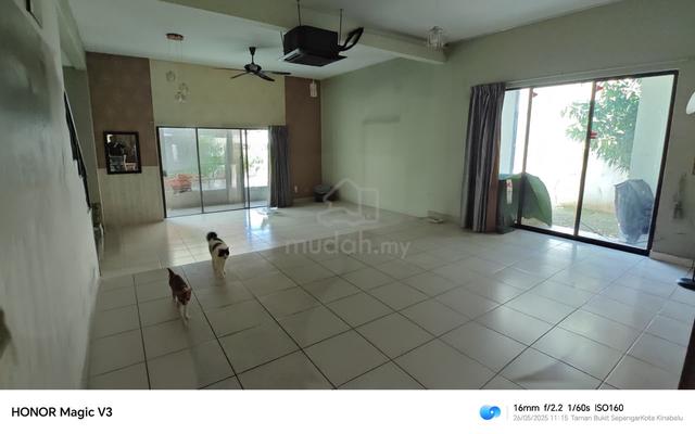 Semi D House UNfurnished For RENT 1