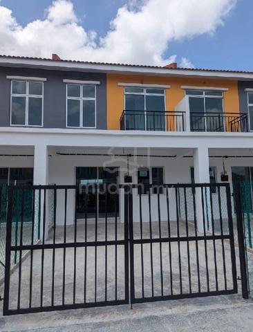 Rumah baru utk sewa di Taman Scientex Jasin 1