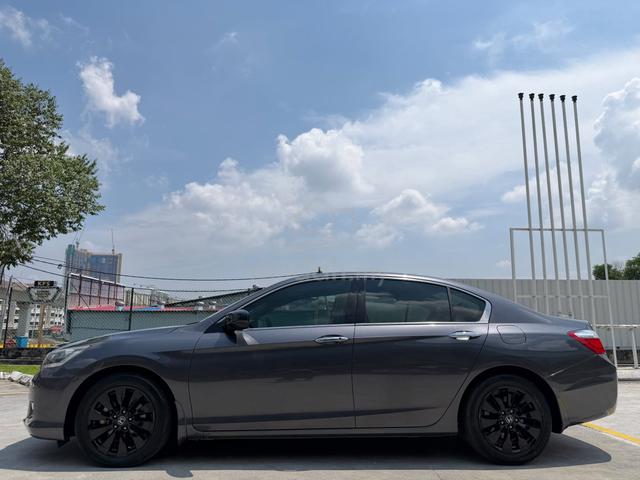 Honda ACCORD 2.0 VTi-L (A) TIP-TOP CONDITION  - 2