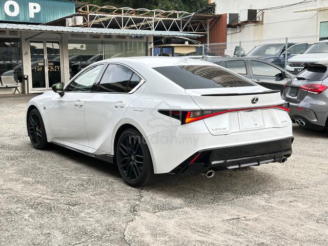 2021 Lexus IS300 2.0 F SPORT MODE BLACK 5A🌟 - 2