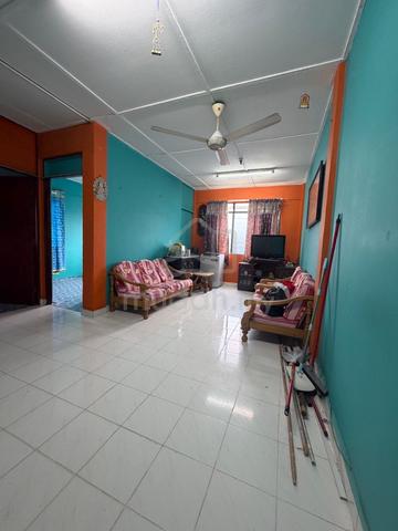 Flat Taman Bukit Angkasa 1