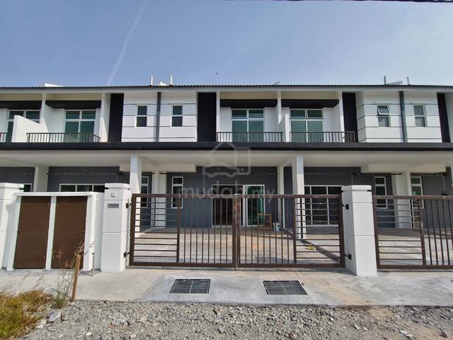Taman Bukit Nibong Ria Double Storey Terrace | 4 Bedroom | Freehold 1