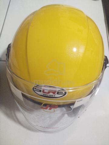kids/budak helmet - photo 3 of 3