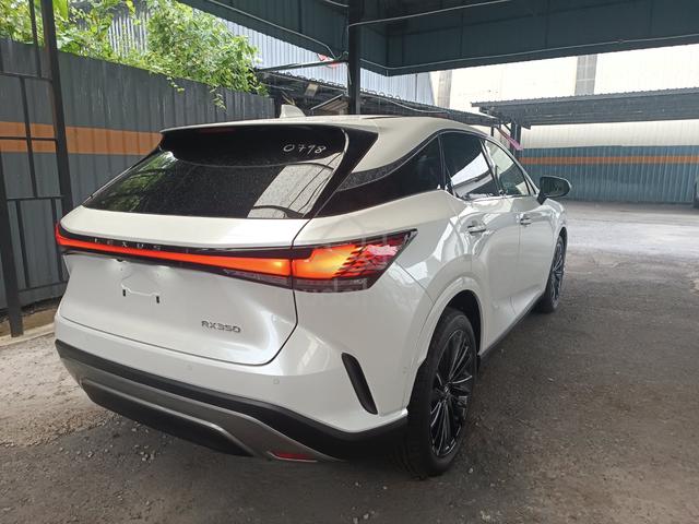 2024 Lexus RX350 2.4 VL 💥💥💥LOW MILEAGE💥💥💥 - 2