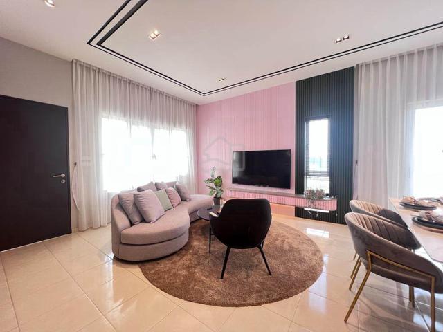 [ZERO DOWN PAYMENT] Semenyih FREEHOLD 2-Storey landed house [FREE MOT] 1