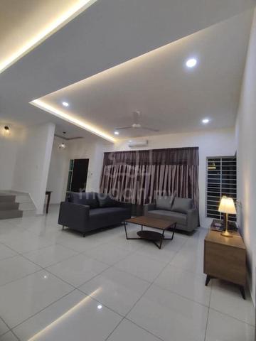 Botani Beringin Double Storey Corner House For Rent 3