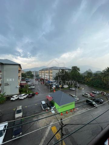 Flat Semarak 1
