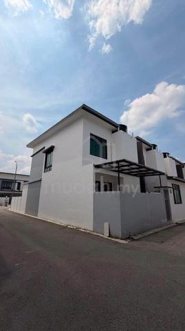 Adda Height Green Avenue — Double Storey For Sale 1