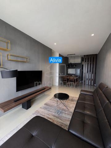 Riverside Residence 1