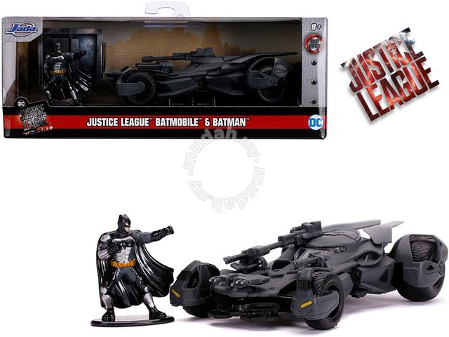 BATMOBILE & BATMAN Justice League Batmobile Figure - Hobby & Collectibles  for sale in Bangsar, Kuala Lumpur