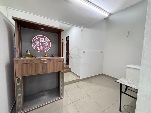 hot area TUN AMINAH jln NAKHODA 19 single sty reno kitchen extended 5
