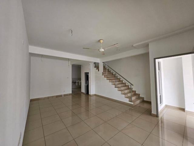 Bare Original Unit 2 Storey Seri Austin Iolite 1 1