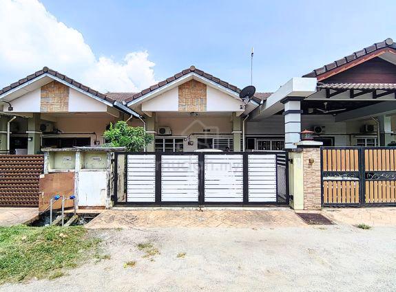 DEPOSIT FLEKSIBEL! RUMAH CANTIK TERJAGA! Taman Sri Tanjung Semenyih 1