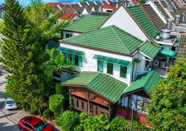 [GATED GUARDED] 3 Storey Corner Lot, Taman Bukit Setiawangsa, KL 1