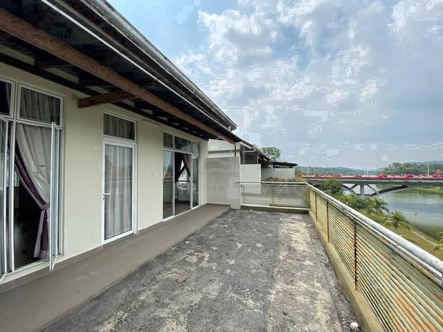 (Lake View,Freehold) 2.5 Sty Semi D, Desiran Bayu Presint 16,Putrajaya 1