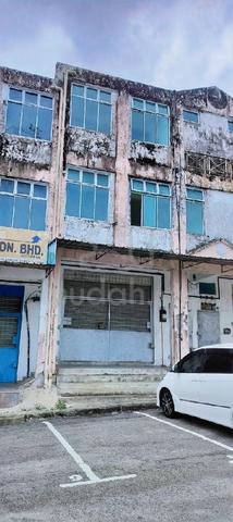 Kedai untuk disewa  1