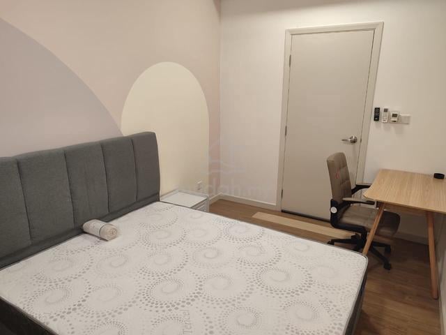 Master Room For Rent at Aster Residence Taman Connaught 1