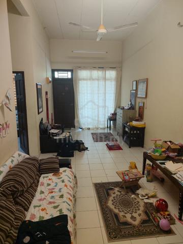 Taman Cahaya Kota Putri Jalan Mersawa Nearby Permas Jaya 1