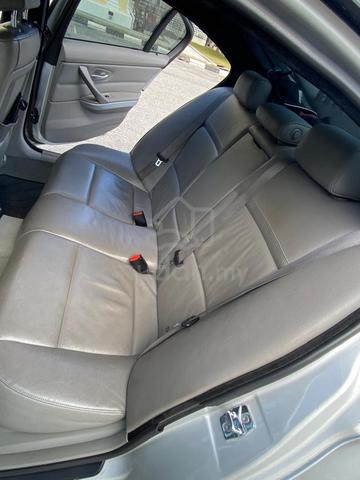 2009 Bmw 320i (CKD) 2.0 FACELIFT (A) - 5