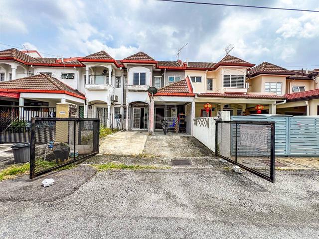 Double Storey Terrece USJ 12, Subang Jaya , Petaling Jaya 1
