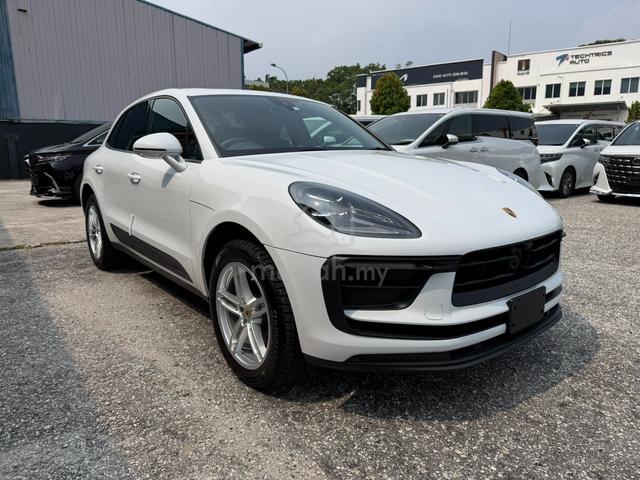 2023 Porsche MACAN 2.0 FULLY LOADED SPORT CHRONO - 2