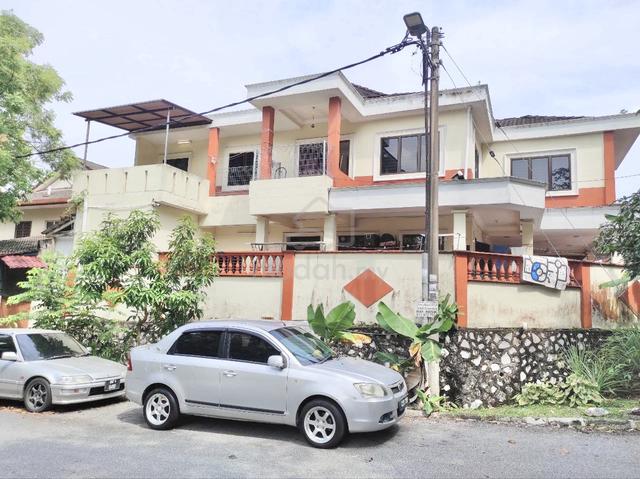 1862sqft FULLY EXTENDED CORNER Double Storey Taman Cemerlang Melati 1