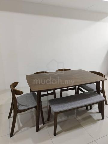 [4 ROOMS & PARTIAL FURNISHED] DOUBLE SToREY CASAVIEW NEAR CYBERJAYA 3