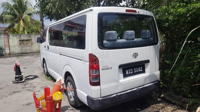 2012 Toyota HIACE 2.5 KDH200R FACELIFT (M) - 4